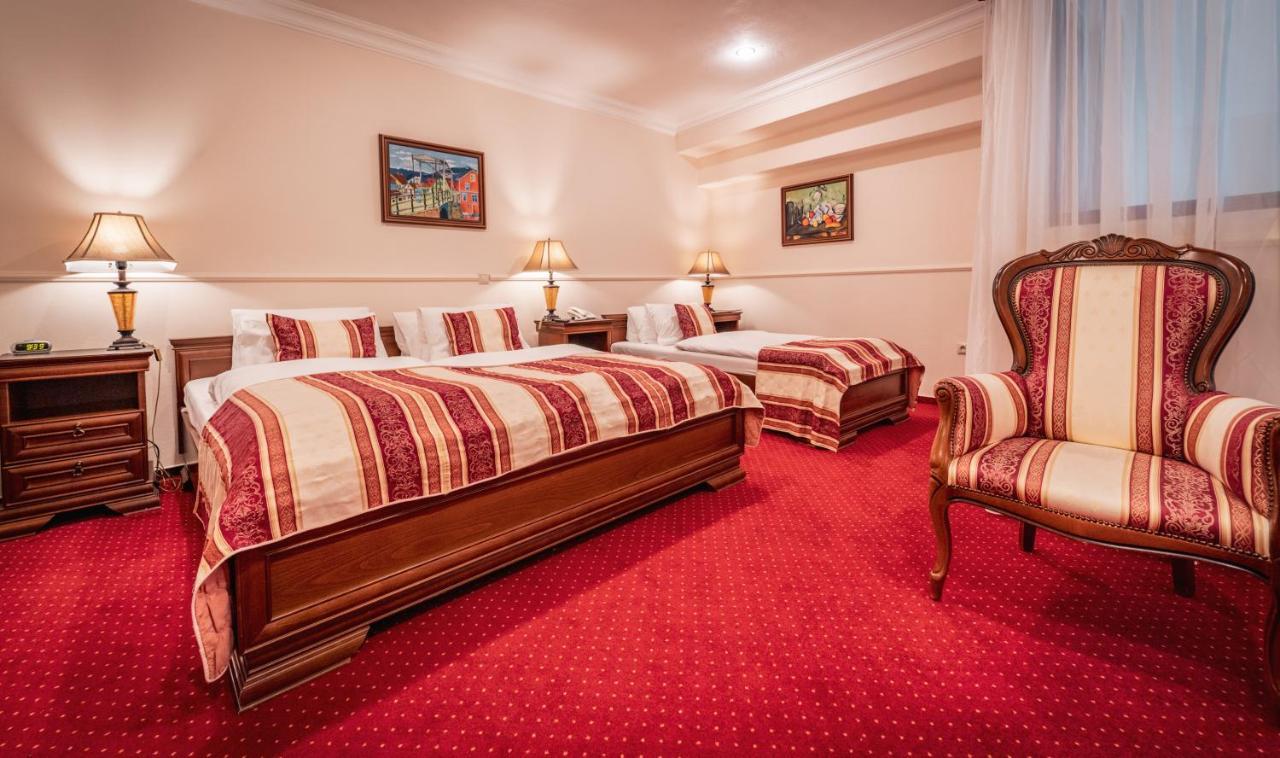 Hotel Capital With Private Wellness Nitra Ngoại thất bức ảnh
