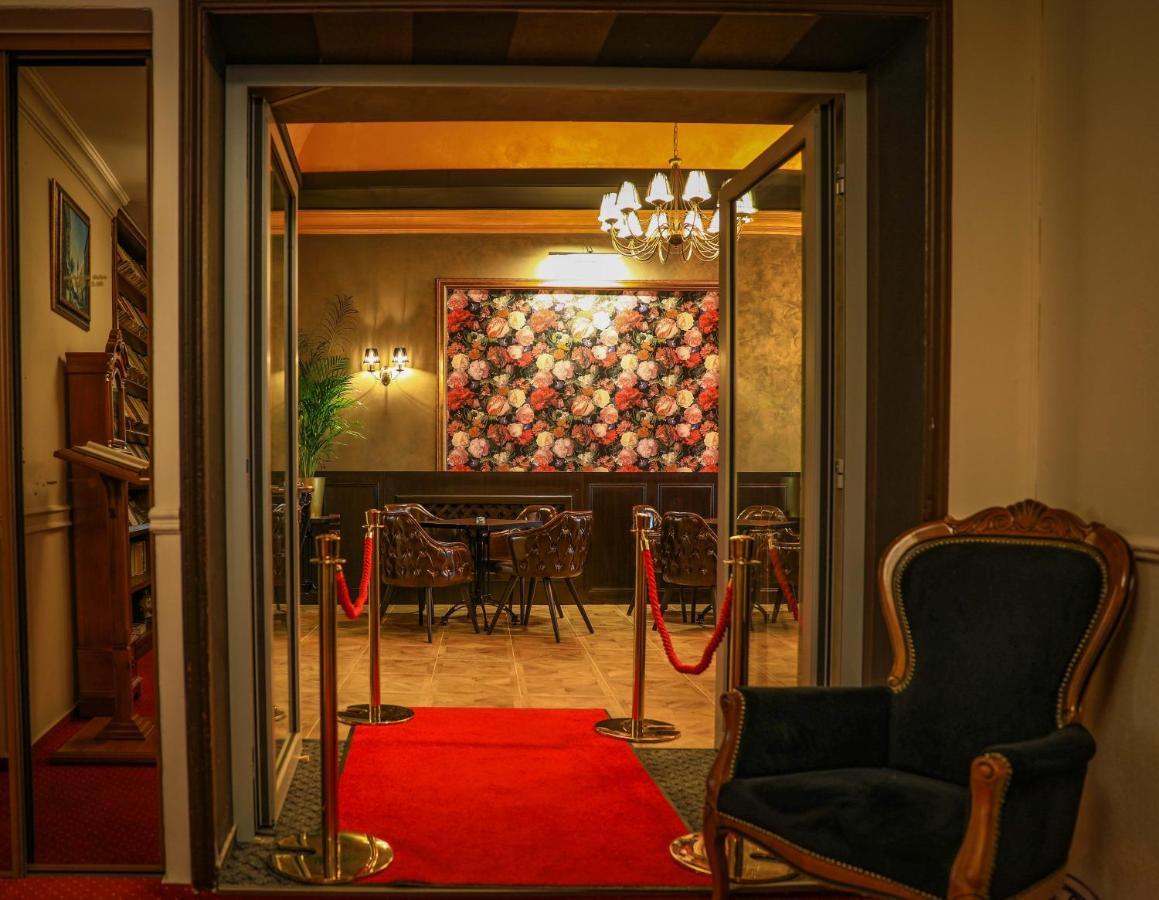 Hotel Capital With Private Wellness Nitra Ngoại thất bức ảnh